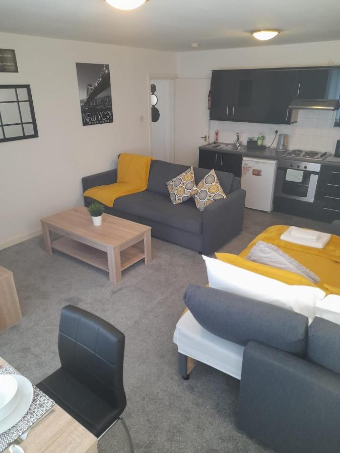 Апартаменты Flat 4 Corner House Донкастер Экстерьер фото