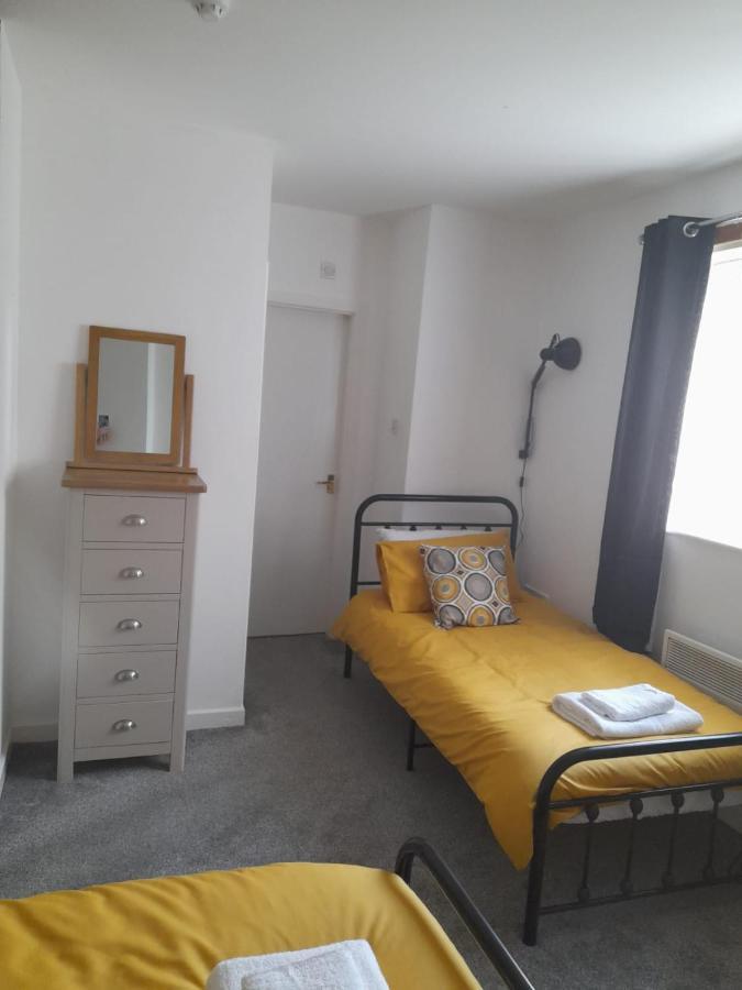 Апартаменты Flat 4 Corner House Донкастер Экстерьер фото