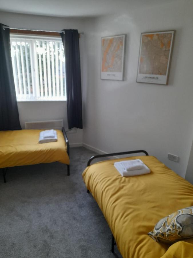 Апартаменты Flat 4 Corner House Донкастер Экстерьер фото