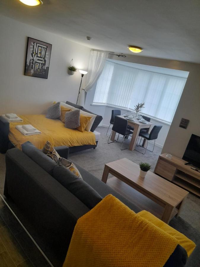 Апартаменты Flat 4 Corner House Донкастер Экстерьер фото